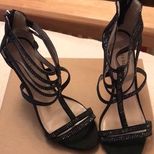 Brand new azalea black zigi soho heel